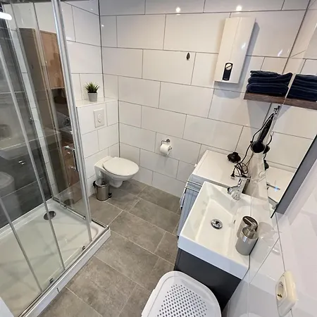 Luettje Delftkamerke Apartament *